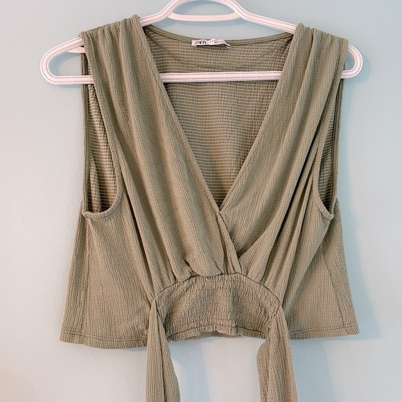 Zara Sage Green Blouse - Picture 1 of 2